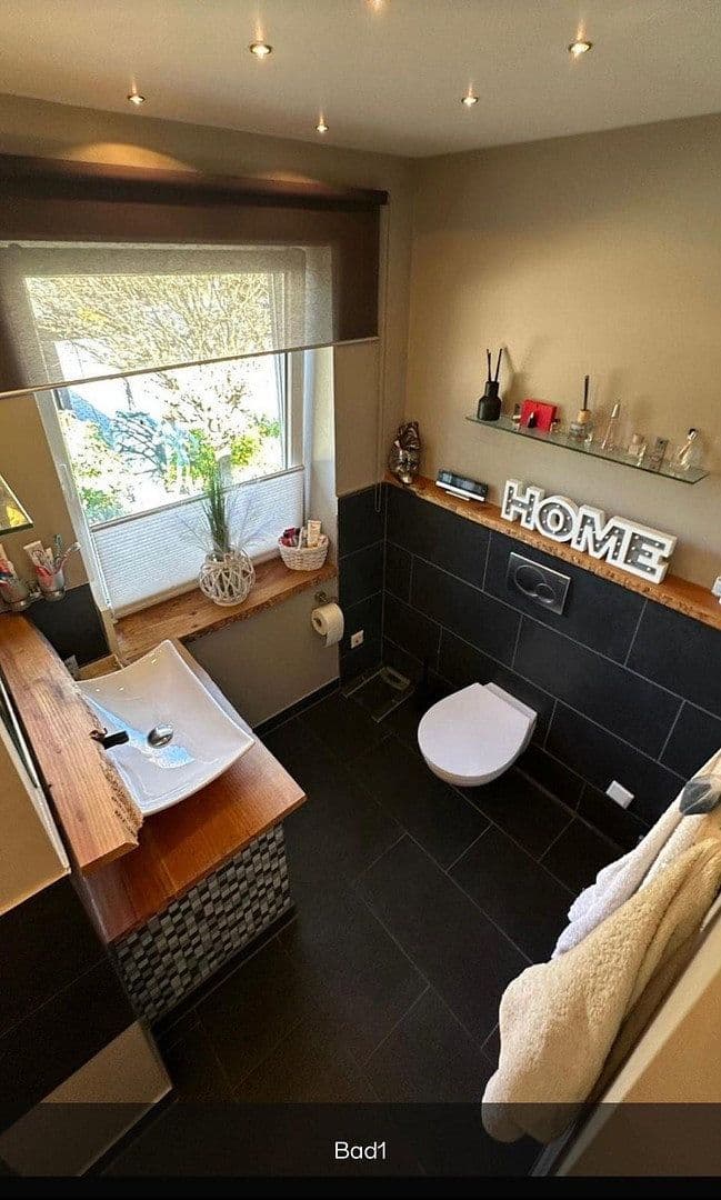 Prodej domu 167 m², pozemek 702 m², Wedemark, Dolní Sasko Prodej domu 167 m², pozemek 702 m², Wedemark, Dolní Sasko