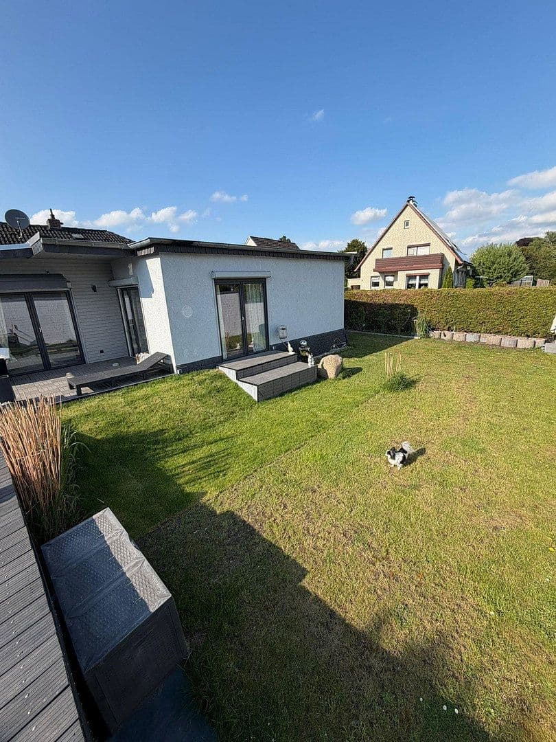 Prodej domu 167 m², pozemek 702 m², Wedemark, Dolní Sasko Prodej domu 167 m², pozemek 702 m², Wedemark, Dolní Sasko
