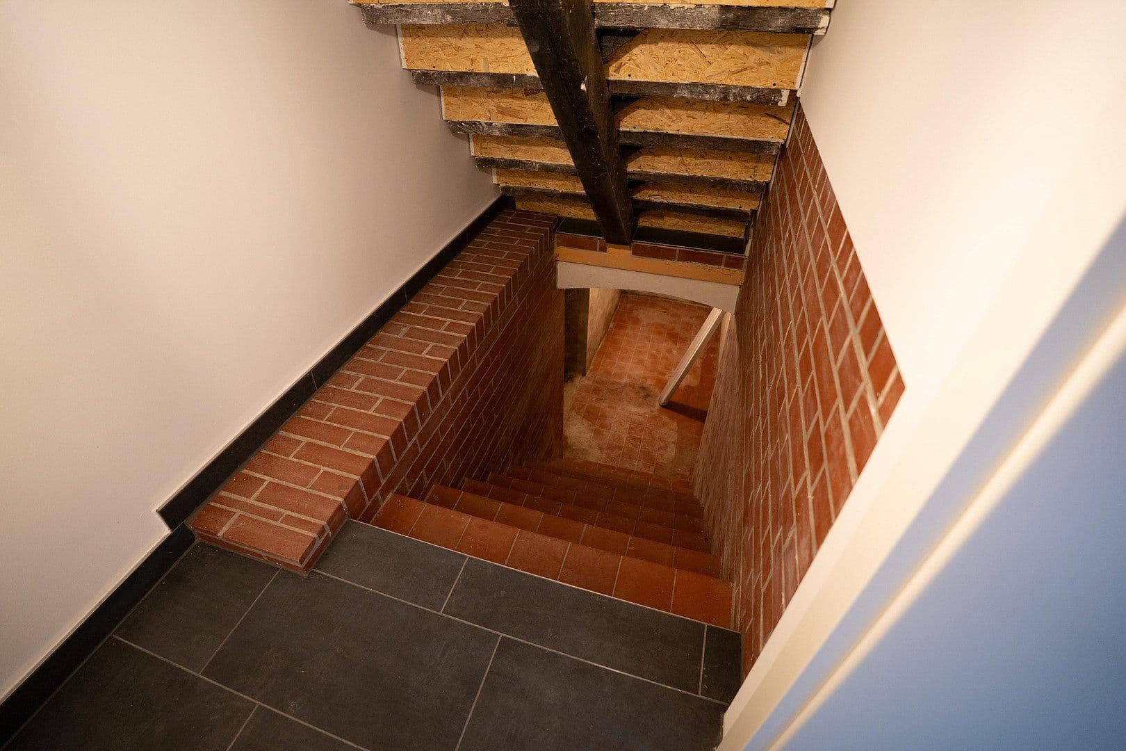 Prodej domu 238 m², pozemek 1.866 m², Zerbst/Anhalt, Sasko-Anhaltsko Prodej domu 238 m², pozemek 1.866 m², Zerbst/Anhalt, Sasko-Anhaltsko