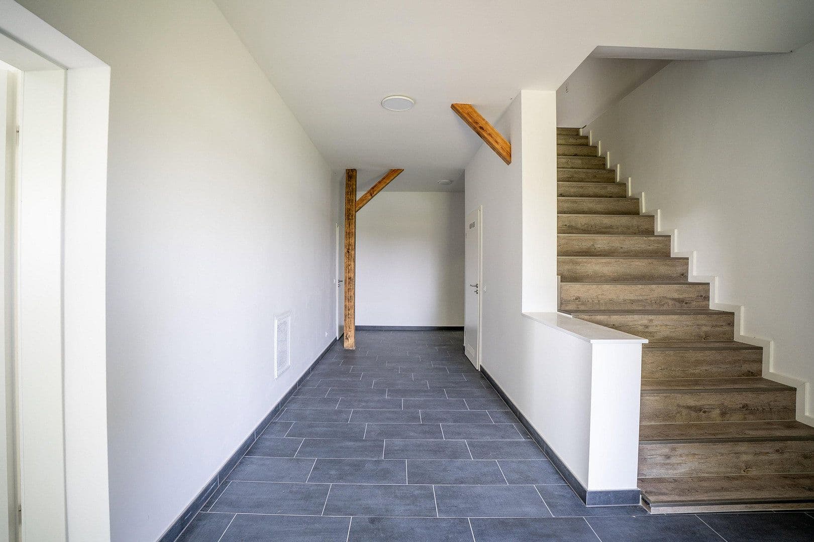 Prodej domu 238 m², pozemek 1.866 m², Zerbst/Anhalt, Sasko-Anhaltsko Prodej domu 238 m², pozemek 1.866 m², Zerbst/Anhalt, Sasko-Anhaltsko