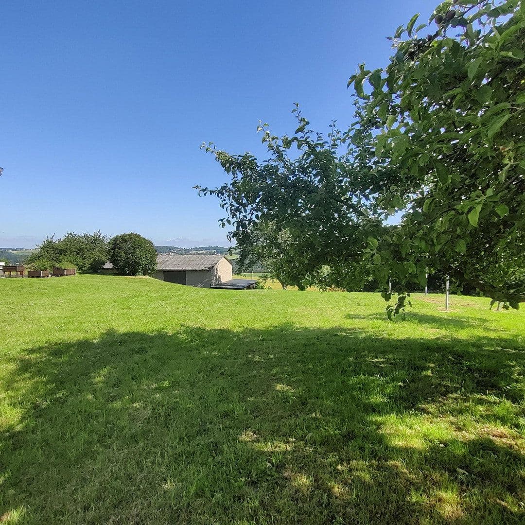 Prodej domu 280 m², pozemek 4.650 m², Peterswald-Löffelscheid, Porýní-Falc Prodej domu 280 m², pozemek 4.650 m², Peterswald-Löffelscheid, Porýní-Falc