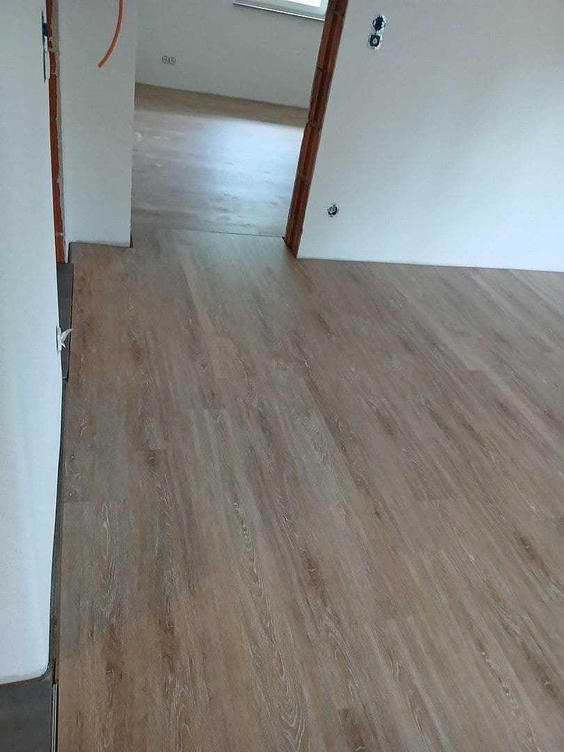 Pronájem bytu 3+1 72 m², Rattenkirchen, Bavorsko Pronájem bytu 3+1 72 m², Rattenkirchen, Bavorsko