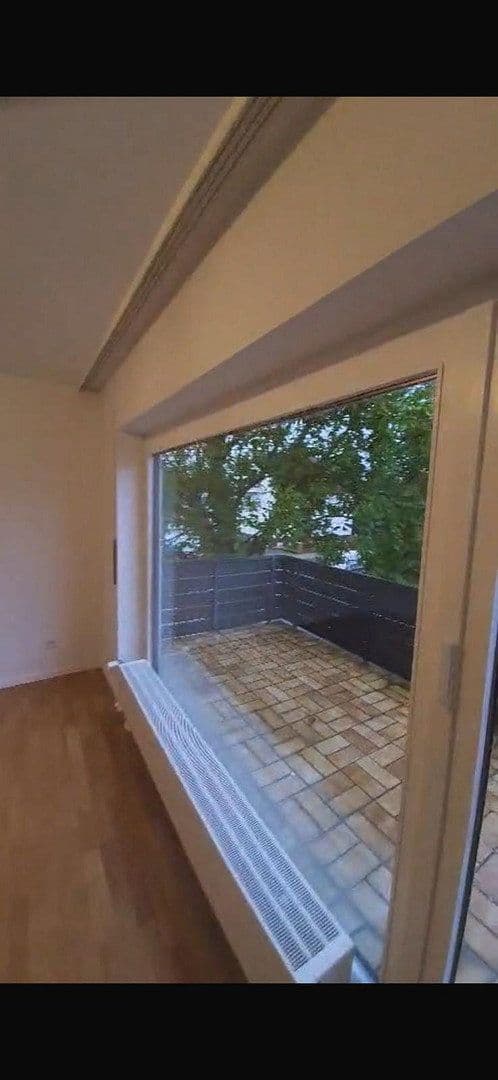 Prodej bytu 6+1 172 m², Maintal, Hessen Prodej bytu 6+1 172 m², Maintal, Hessen