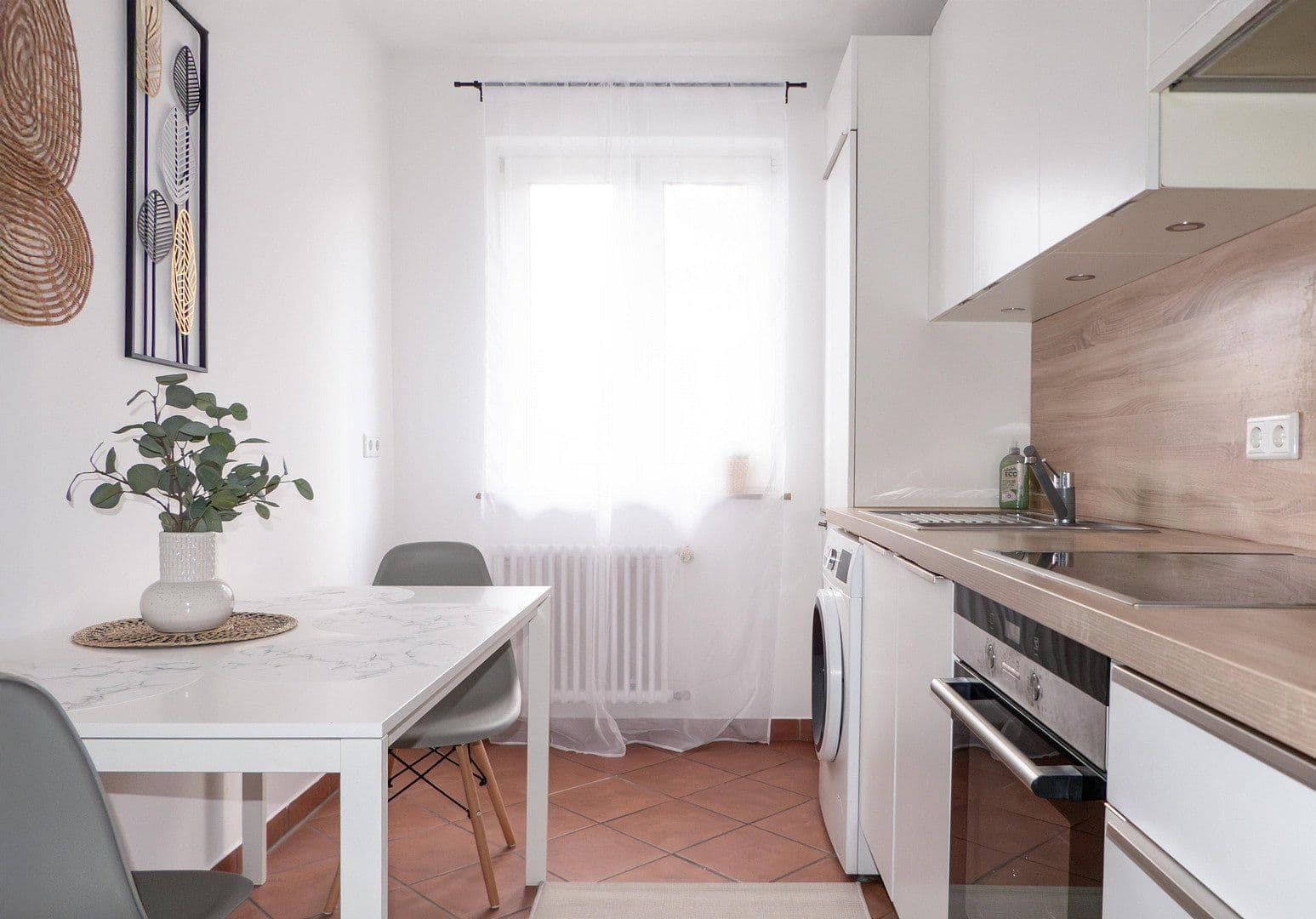 Pronájem bytu 2+1 57 m², Hoffmannstr. 32, Darmstadt, Hessen Pronájem bytu 2+1 57 m², Hoffmannstr. 32, Darmstadt, Hessen