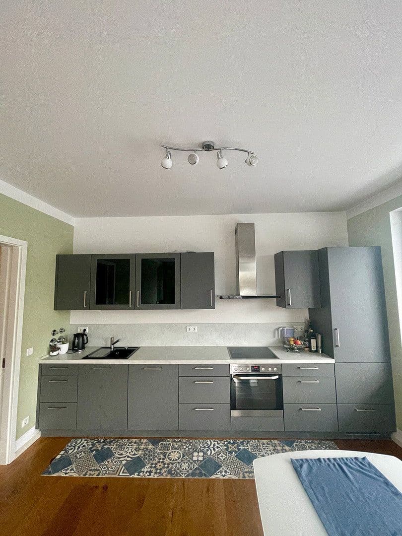 Pronájem bytu 4+1 124 m², Berlin, Berlín Pronájem bytu 4+1 124 m², Berlin, Berlín