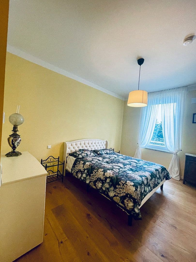 Pronájem bytu 4+1 124 m², Berlin, Berlín Pronájem bytu 4+1 124 m², Berlin, Berlín
