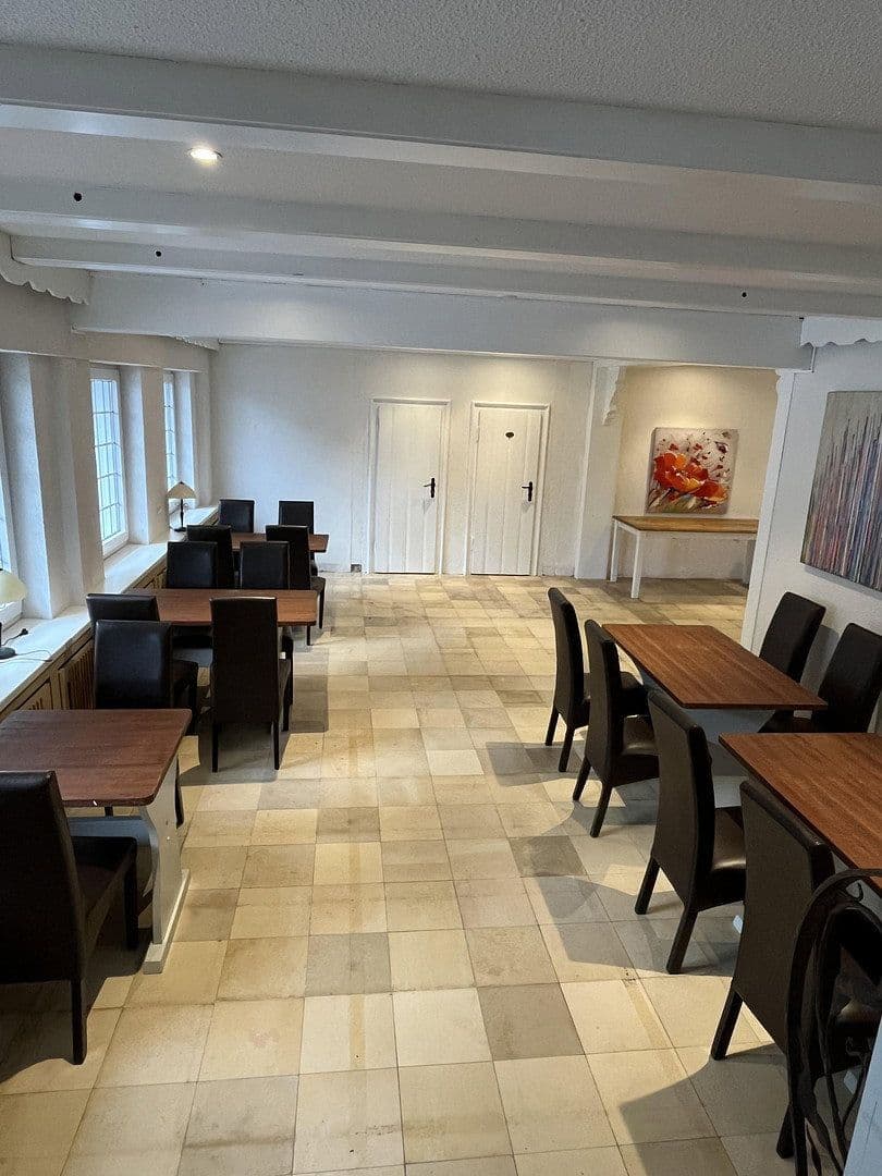 Prodej nebytového prostoru 1.150 m², Schwerte, Severní Porýní-Vestfálsko Prodej nebytového prostoru 1.150 m², Schwerte, Severní Porýní-Vestfálsko