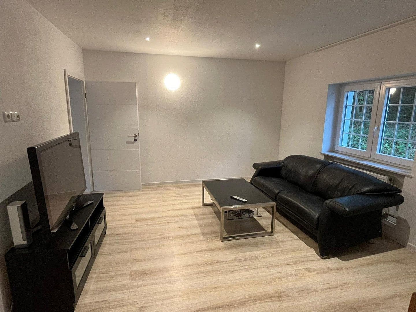 Prodej nebytového prostoru 1.150 m², Schwerte, Severní Porýní-Vestfálsko Prodej nebytového prostoru 1.150 m², Schwerte, Severní Porýní-Vestfálsko