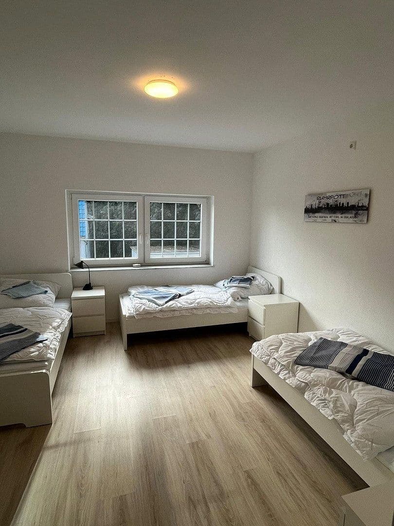 Prodej nebytového prostoru 1.150 m², Schwerte, Severní Porýní-Vestfálsko Prodej nebytového prostoru 1.150 m², Schwerte, Severní Porýní-Vestfálsko