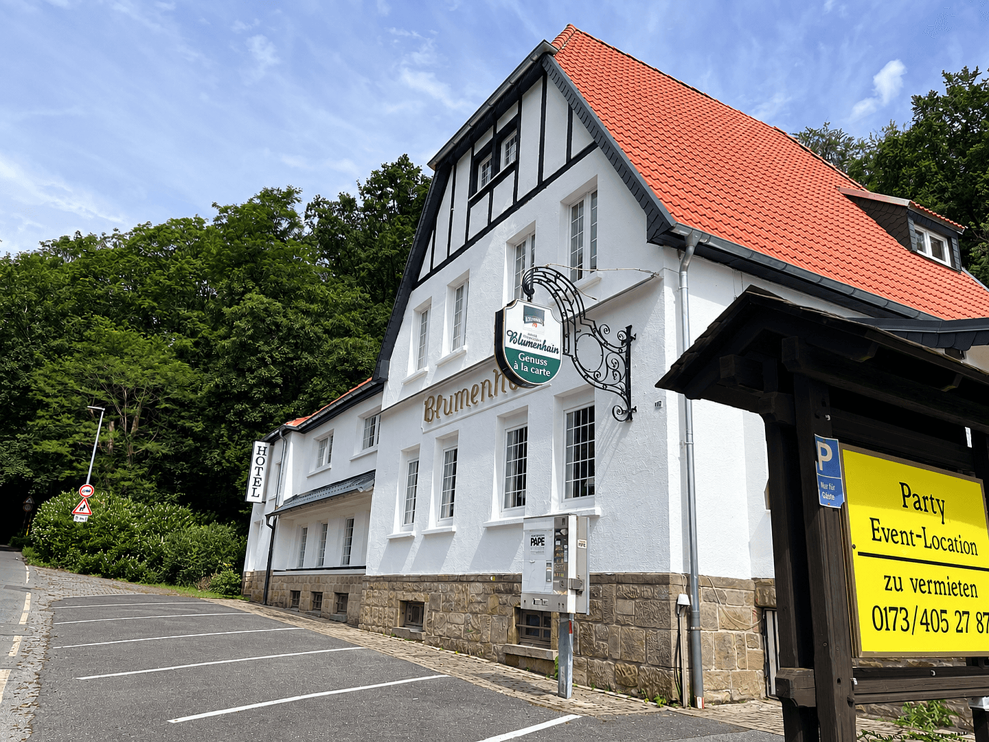 Prodej nebytového prostoru 1.150 m², Schwerte, Severní Porýní-Vestfálsko Prodej nebytového prostoru 1.150 m², Schwerte, Severní Porýní-Vestfálsko