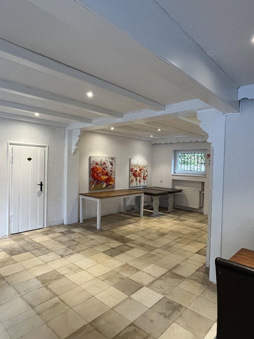 Prodej nebytového prostoru 1.150 m², Schwerte, Severní Porýní-Vestfálsko Prodej nebytového prostoru 1.150 m², Schwerte, Severní Porýní-Vestfálsko