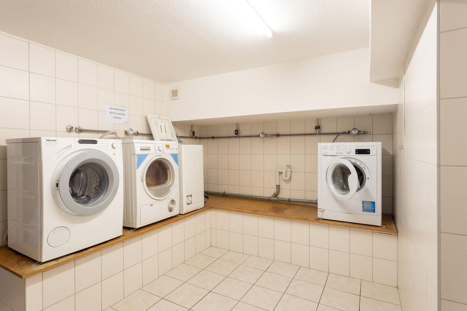 Prodej domu 824 m², pozemek 339 m², München, Bavorsko Prodej domu 824 m², pozemek 339 m², München, Bavorsko