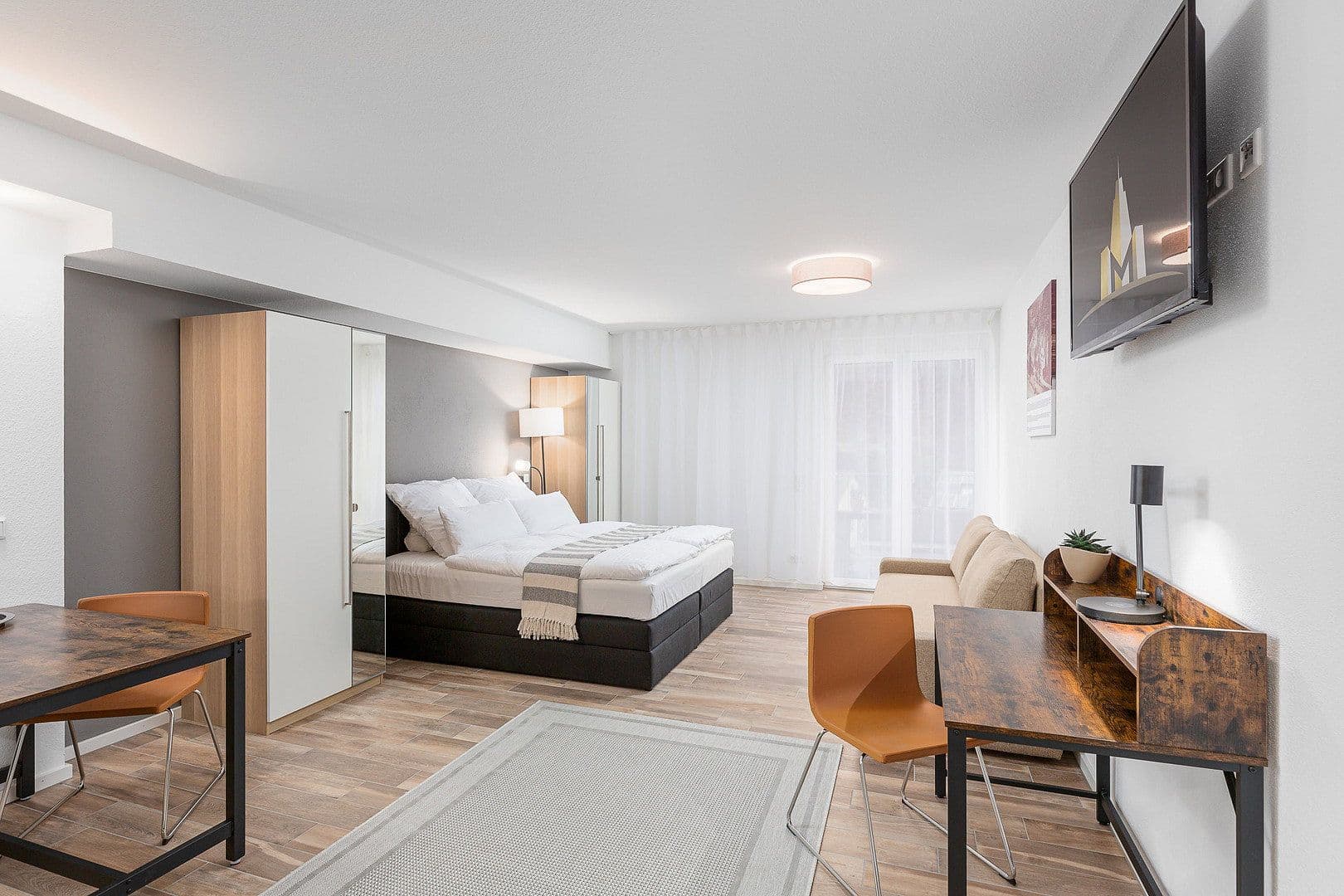 Pronájem bytu 1+1 30 m², Ezanvillestr. 14, Heidelberg, Bádensko-Württembersko Pronájem bytu 1+1 30 m², Ezanvillestr. 14, Heidelberg, Bádensko-Württembersko
