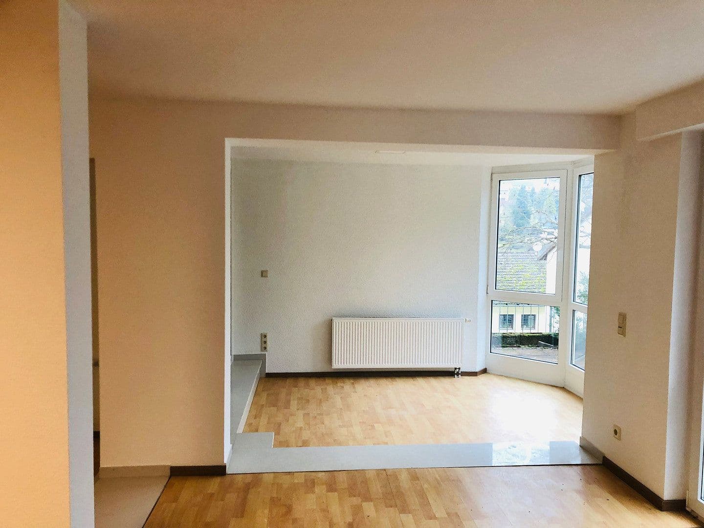 Pronájem bytu 3+kk 140 m², Emsbach Str.38, Waldems, Hessen Pronájem bytu 3+kk 140 m², Emsbach Str.38, Waldems, Hessen