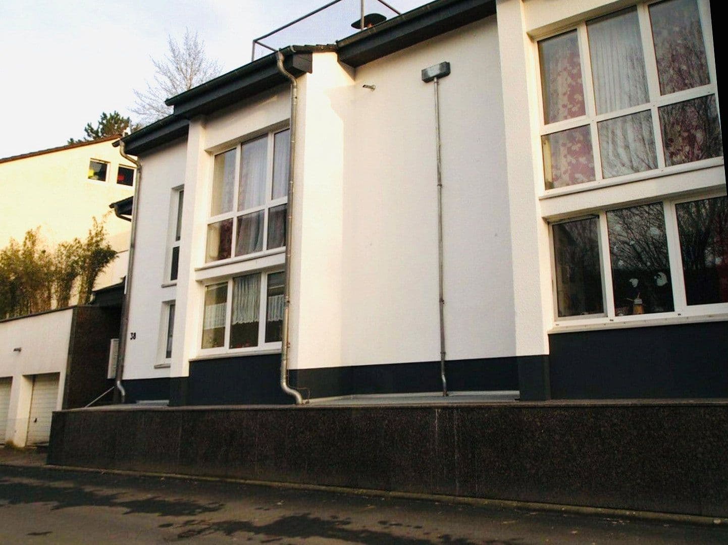 Pronájem bytu 3+kk 140 m², Emsbach Str.38, Waldems, Hessen Pronájem bytu 3+kk 140 m², Emsbach Str.38, Waldems, Hessen