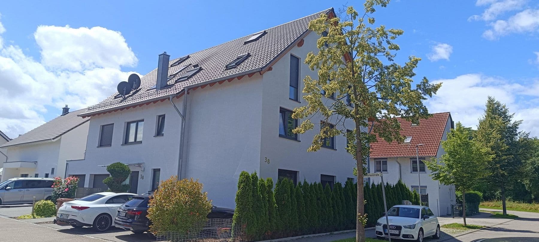 Pronájem bytu 4+1 96 m², Heilbronn / Biberach, Bádensko-Württembersko Pronájem bytu 4+1 96 m², Heilbronn / Biberach, Bádensko-Württembersko