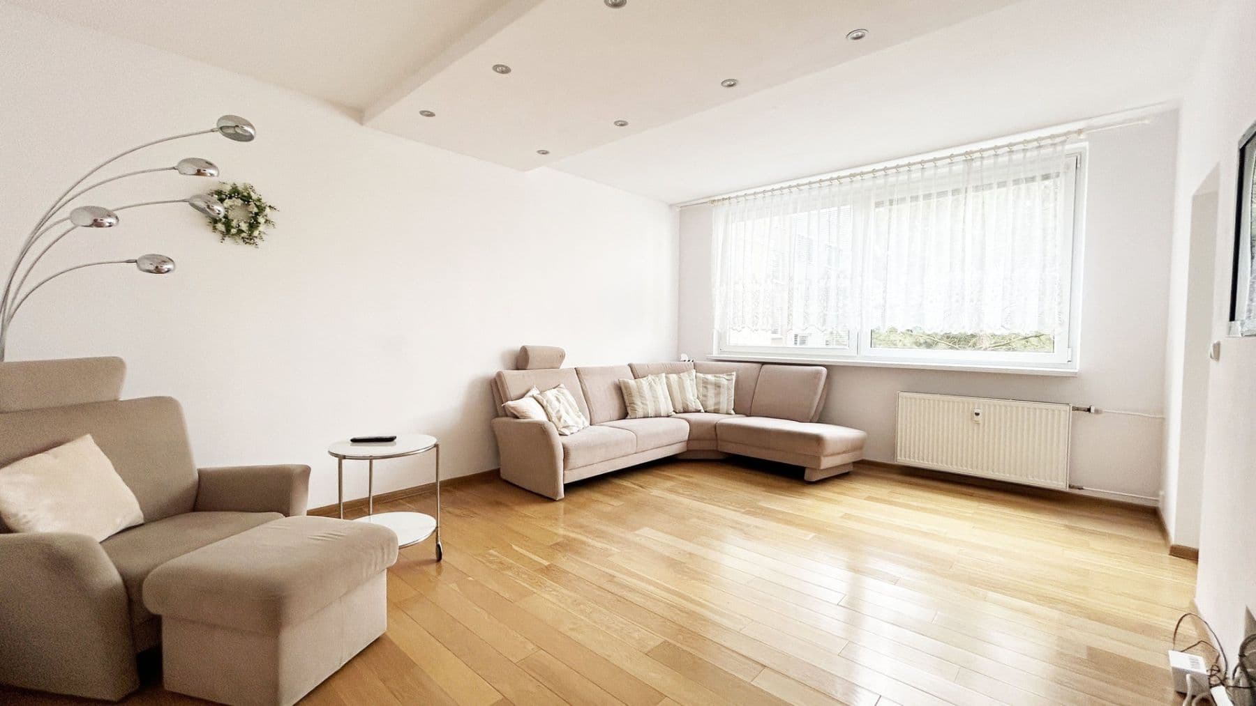 Pronájem bytu 3+1 69 m², Machatého, Praha, Praha Pronájem bytu 3+1 69 m², Machatého, Praha, Praha
