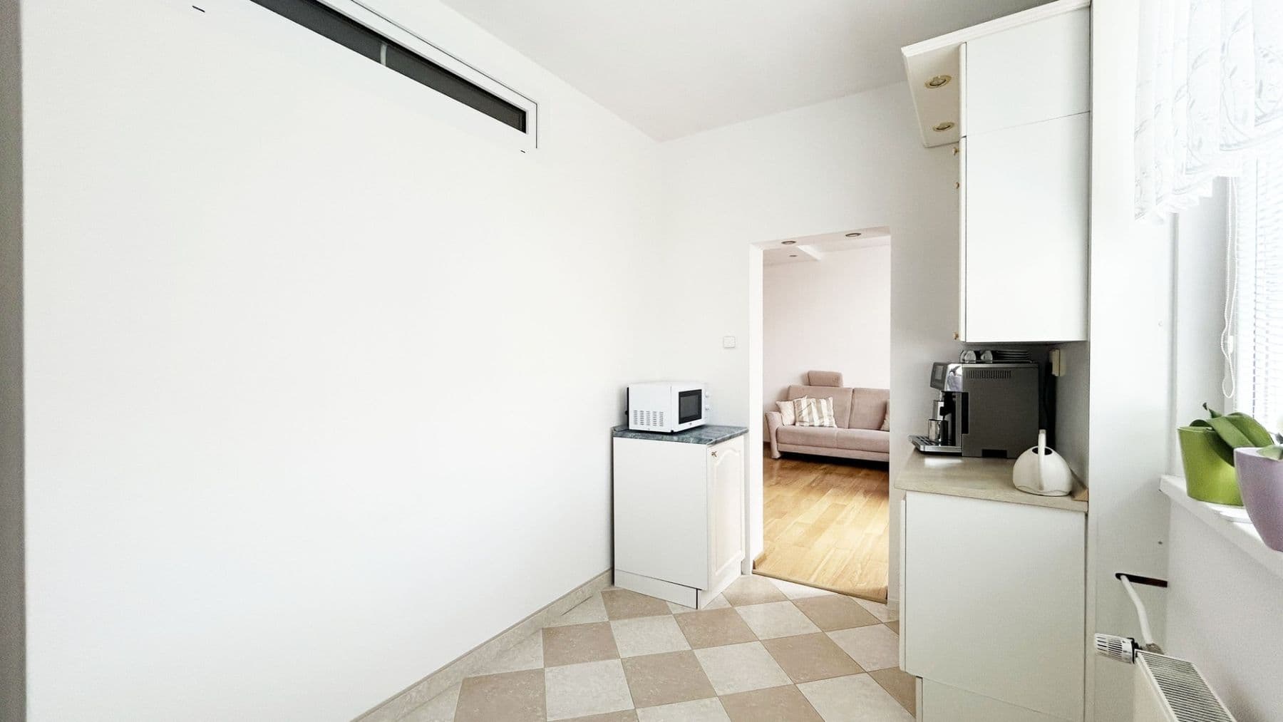Pronájem bytu 3+1 69 m², Machatého, Praha, Praha Pronájem bytu 3+1 69 m², Machatého, Praha, Praha