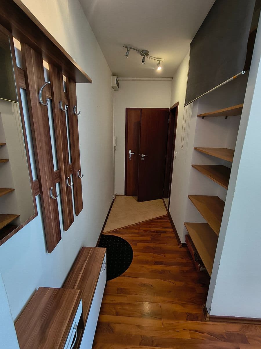 Prodej bytu 2+1 55 m², Chlebovická, Praha, Praha Prodej bytu 2+1 55 m², Chlebovická, Praha, Praha
