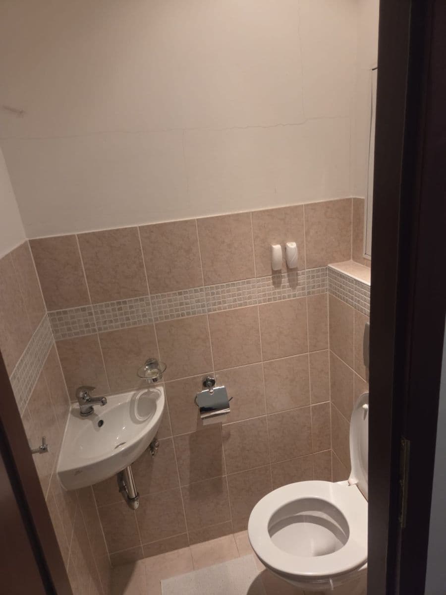 Prodej bytu 2+1 55 m², Chlebovická, Praha, Praha Prodej bytu 2+1 55 m², Chlebovická, Praha, Praha
