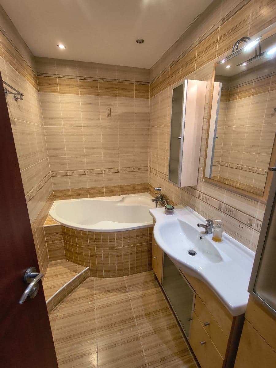 Prodej bytu 2+1 55 m², Chlebovická, Praha, Praha Prodej bytu 2+1 55 m², Chlebovická, Praha, Praha