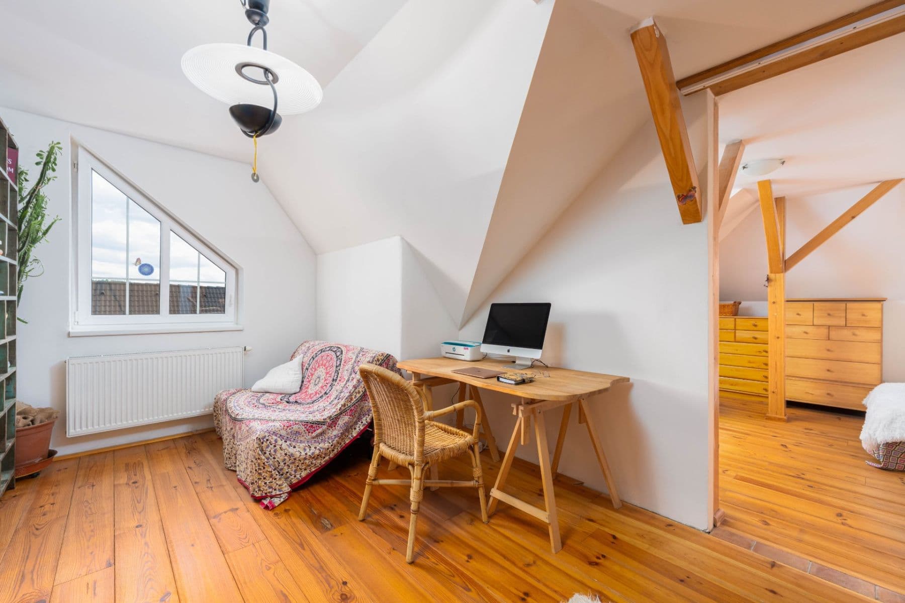 Prodej domu 240 m², pozemek 332 m², Heyrovského, Velké Přílepy, Středočeský kraj Prodej domu 240 m², pozemek 332 m², Heyrovského, Velké Přílepy, Středočeský kraj