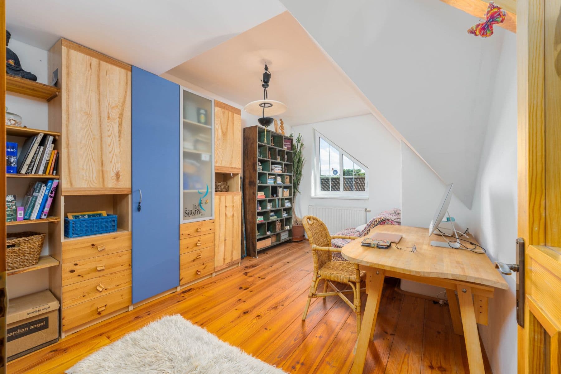 Prodej domu 240 m², pozemek 332 m², Heyrovského, Velké Přílepy, Středočeský kraj Prodej domu 240 m², pozemek 332 m², Heyrovského, Velké Přílepy, Středočeský kraj