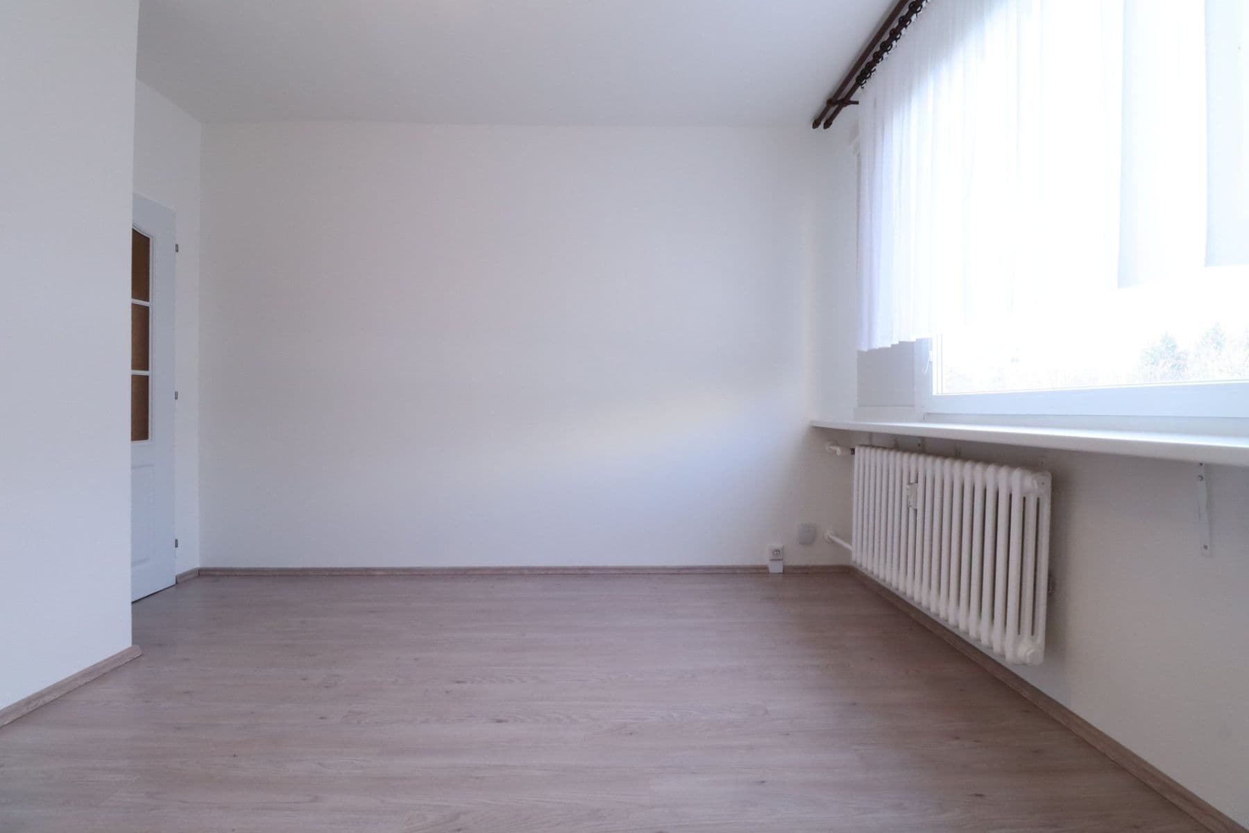 Pronájem bytu 3+1 72 m², Hnězdenská, Praha, Praha Pronájem bytu 3+1 72 m², Hnězdenská, Praha, Praha