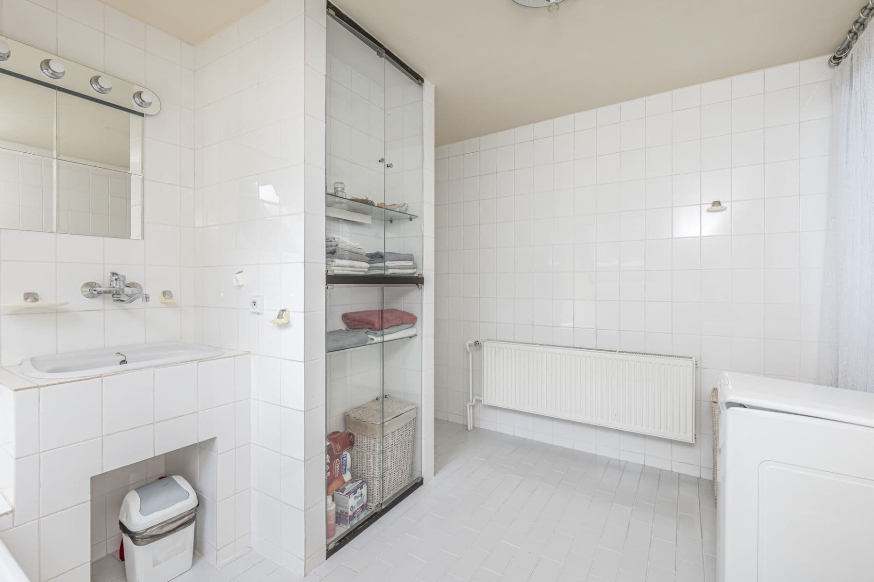 Prodej domu 145 m², pozemek 5.188 m², Medonosy, Středočeský kraj Prodej domu 145 m², pozemek 5.188 m², Medonosy, Středočeský kraj