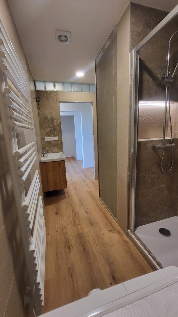 Pronájem bytu 2+kk 45 m², Ukrajinská, Brno, Jihomoravský kraj Pronájem bytu 2+kk 45 m², Ukrajinská, Brno, Jihomoravský kraj