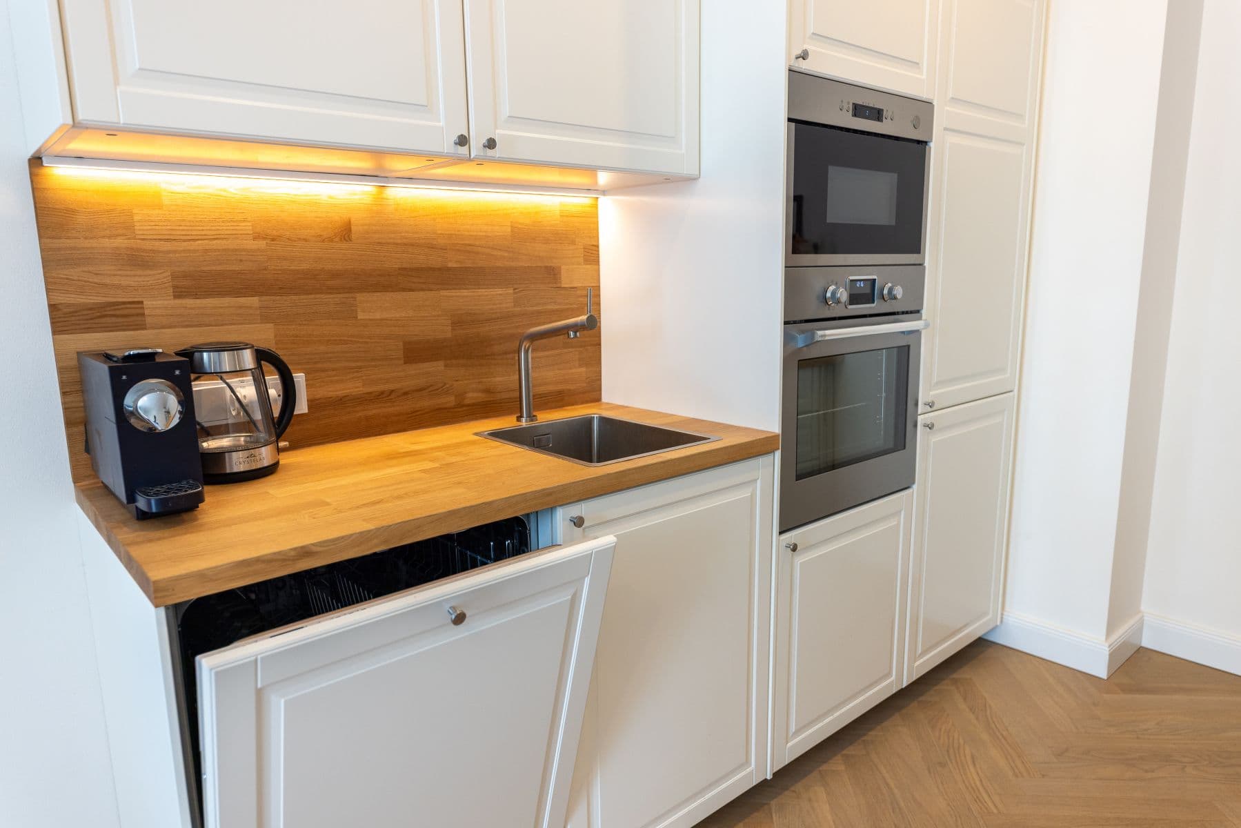 Pronájem bytu 60 m², Mánesova, Praha, Praha Pronájem bytu 60 m², Mánesova, Praha, Praha