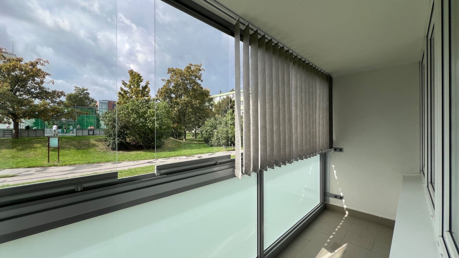 Pronájem bytu 1+kk 30 m², Nekvasilova, Praha, Praha Pronájem bytu 1+kk 30 m², Nekvasilova, Praha, Praha