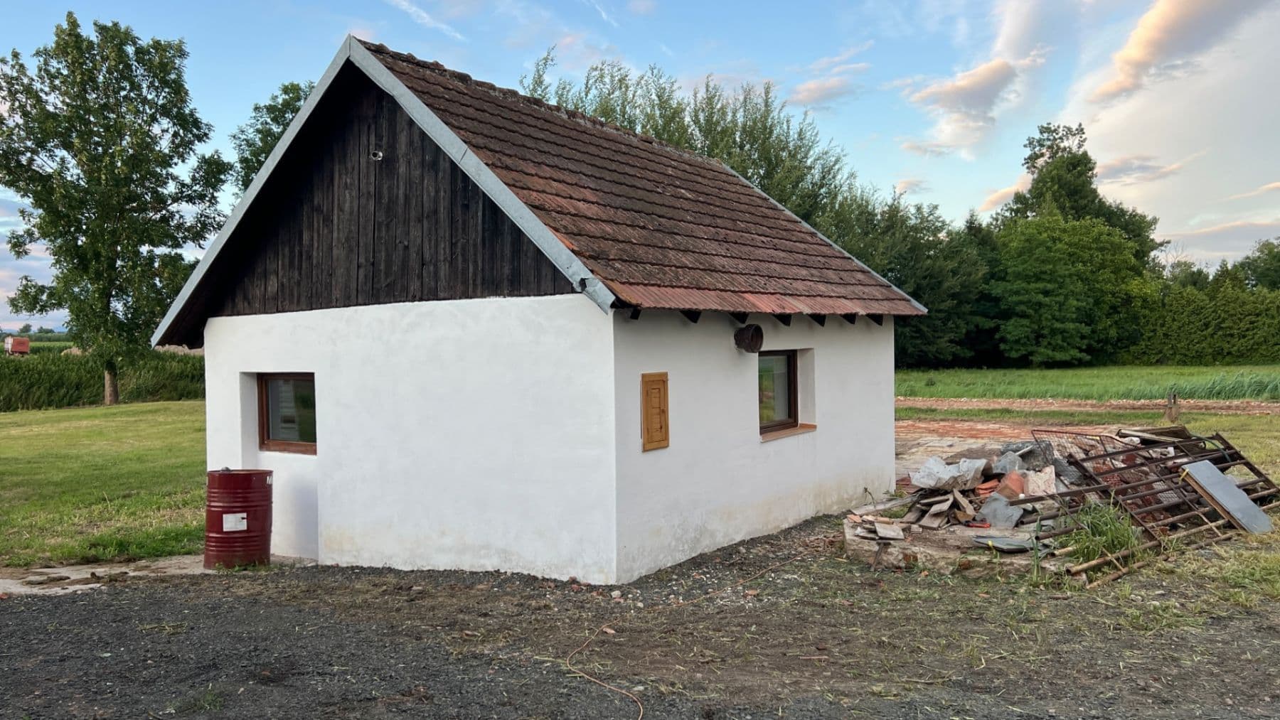 Prodej domu 250 m², pozemek 2.795 m², 28044, Slatiny, Královéhradecký kraj Prodej domu 250 m², pozemek 2.795 m², 28044, Slatiny, Královéhradecký kraj