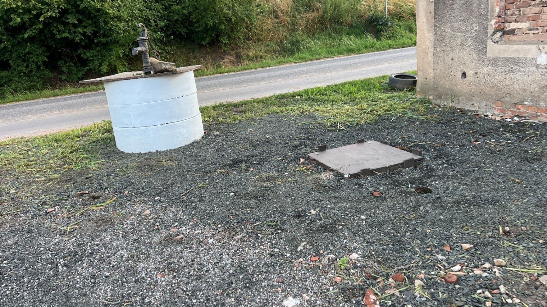 Prodej domu 250 m², pozemek 2.795 m², 28044, Slatiny, Královéhradecký kraj Prodej domu 250 m², pozemek 2.795 m², 28044, Slatiny, Královéhradecký kraj