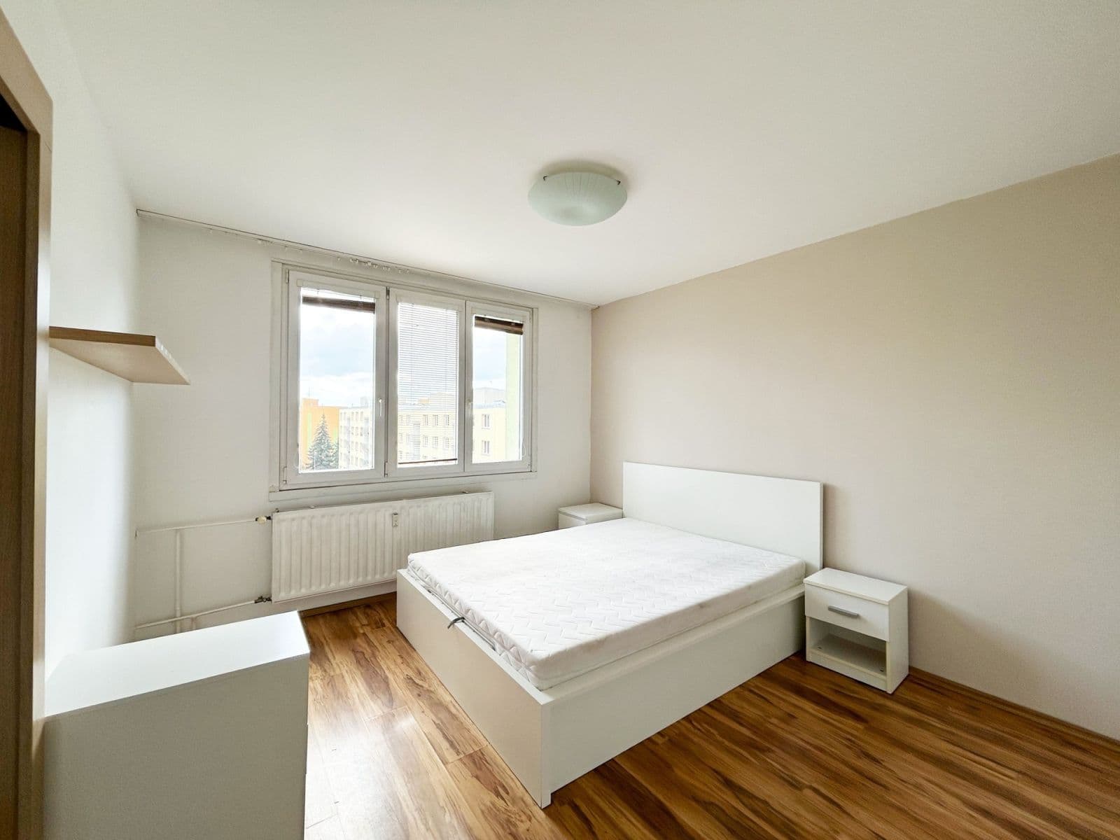 Pronájem bytu 2+kk 36 m², Zvolská, Praha, Praha Pronájem bytu 2+kk 36 m², Zvolská, Praha, Praha