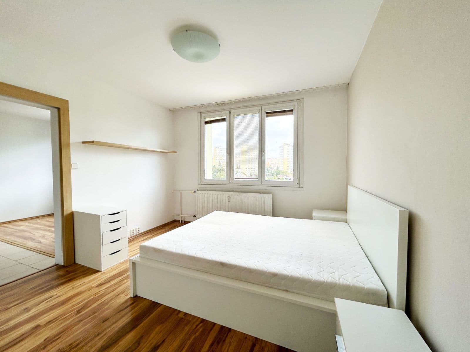 Pronájem bytu 2+kk 36 m², Zvolská, Praha, Praha Pronájem bytu 2+kk 36 m², Zvolská, Praha, Praha