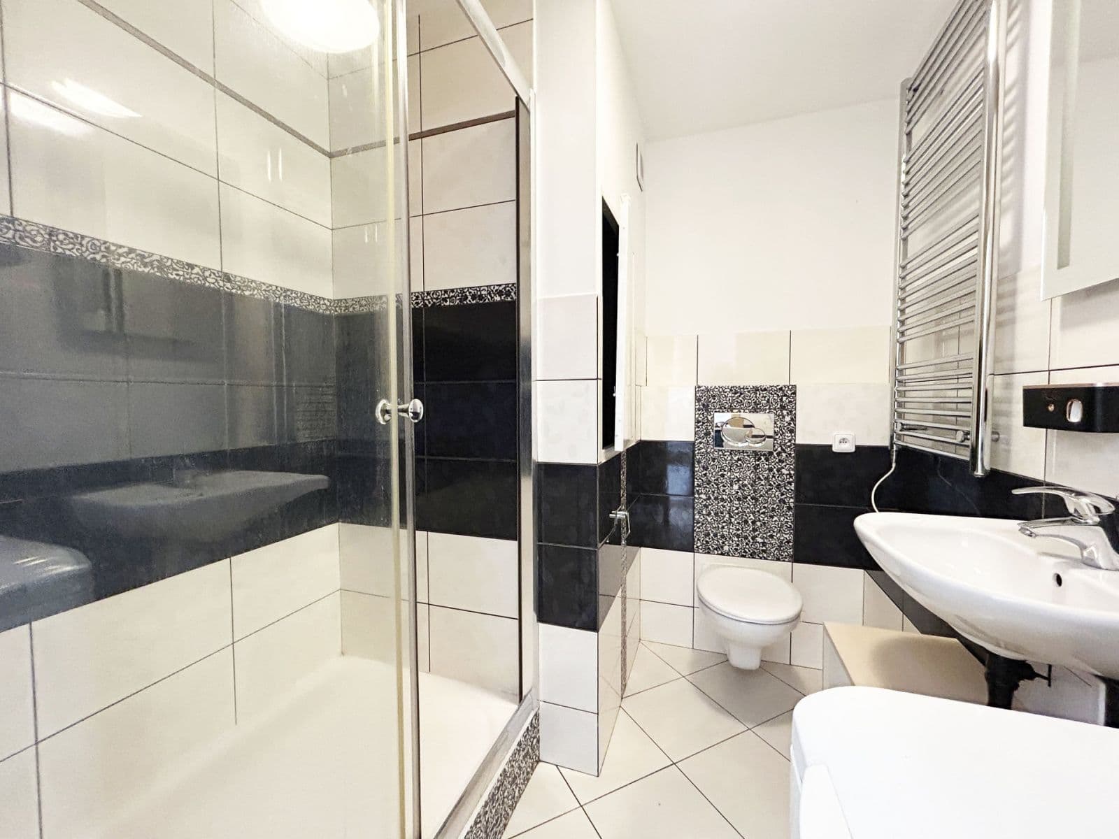 Pronájem bytu 2+kk 36 m², Zvolská, Praha, Praha Pronájem bytu 2+kk 36 m², Zvolská, Praha, Praha