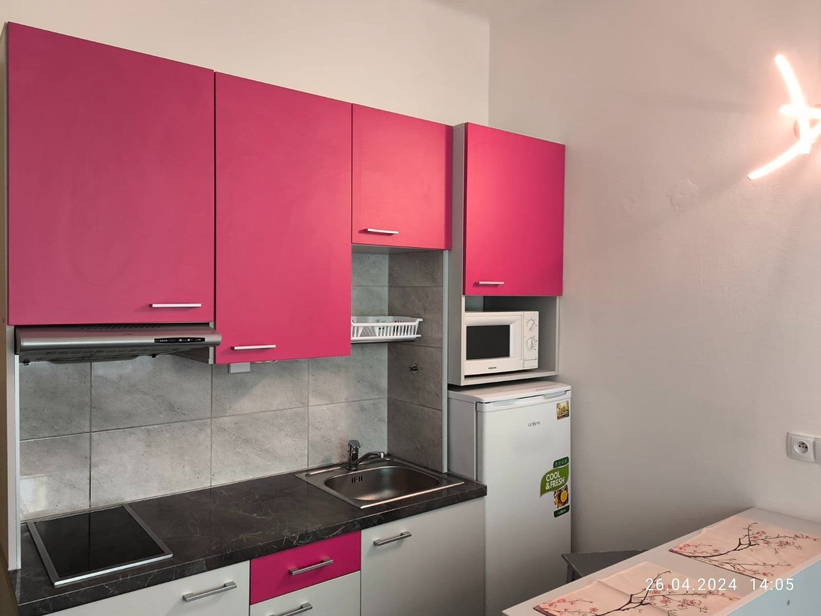 Pronájem bytu 1+1 23 m², Písecká, Praha, Praha Pronájem bytu 1+1 23 m², Písecká, Praha, Praha