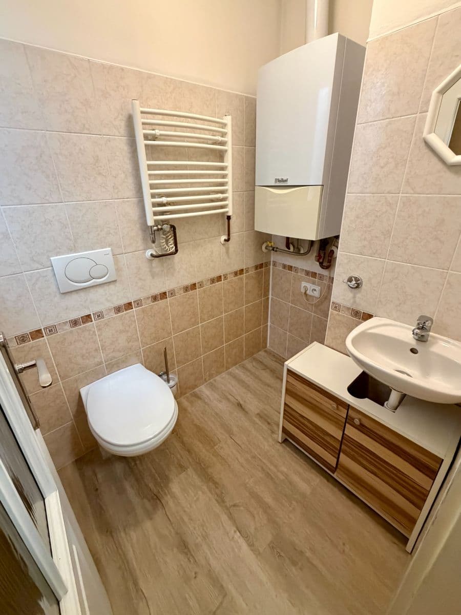 Pronájem bytu 2+kk 52 m², Kováků, Praha, Praha Pronájem bytu 2+kk 52 m², Kováků, Praha, Praha