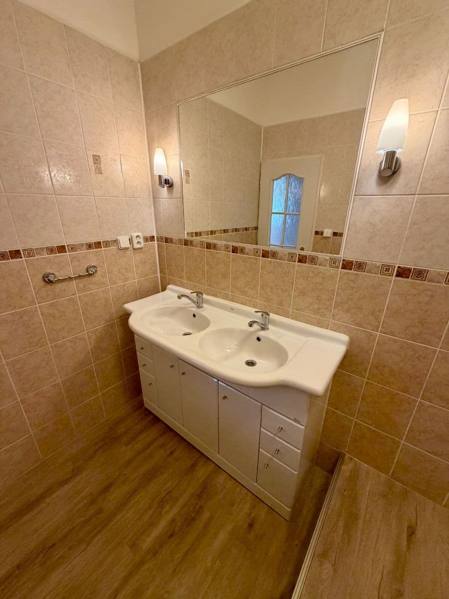 Pronájem bytu 2+kk 52 m², Kováků, Praha, Praha Pronájem bytu 2+kk 52 m², Kováků, Praha, Praha