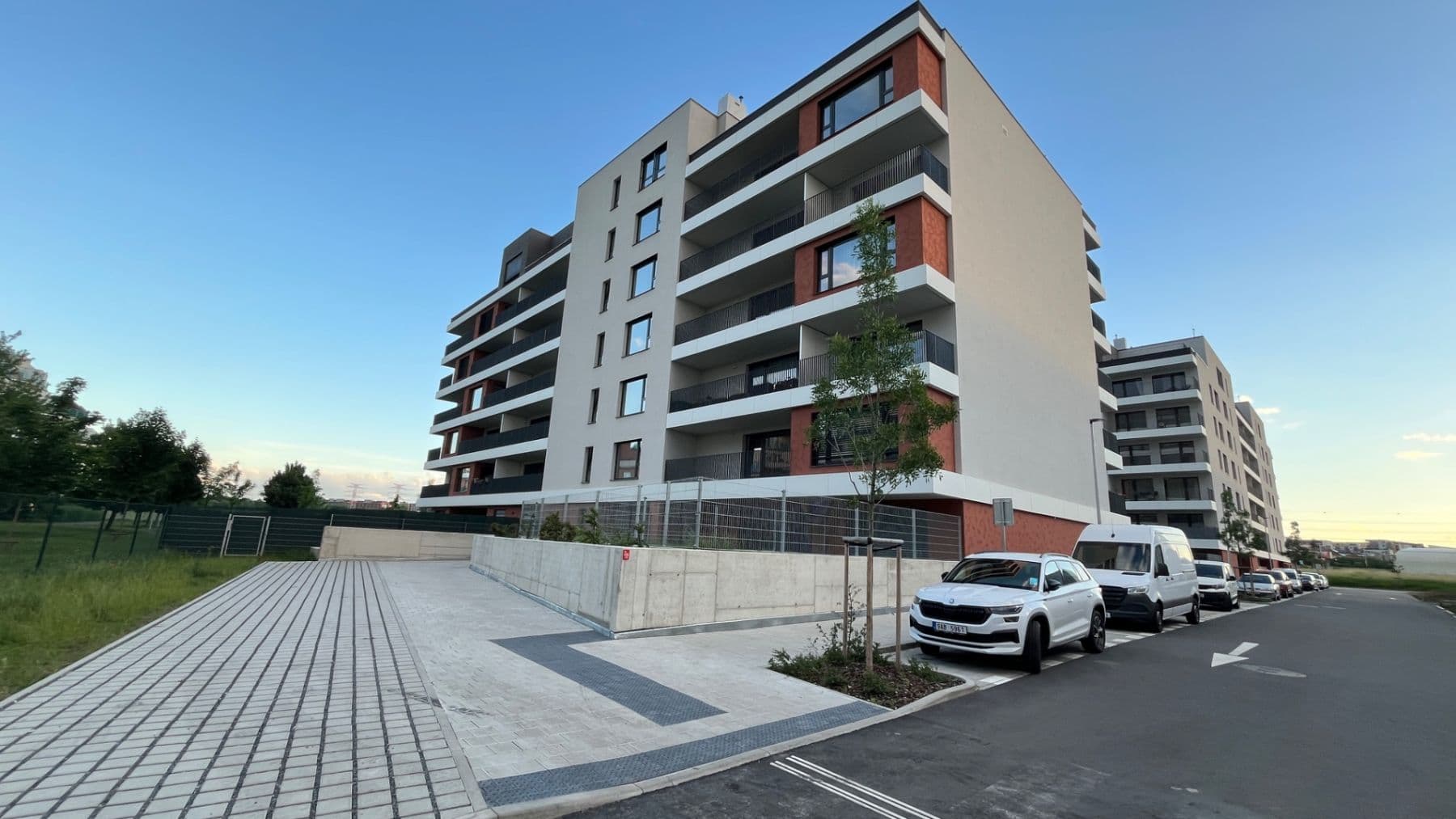 Prodej bytu 1+kk 44 m², Vyletalova, Praha, Praha Prodej bytu 1+kk 44 m², Vyletalova, Praha, Praha
