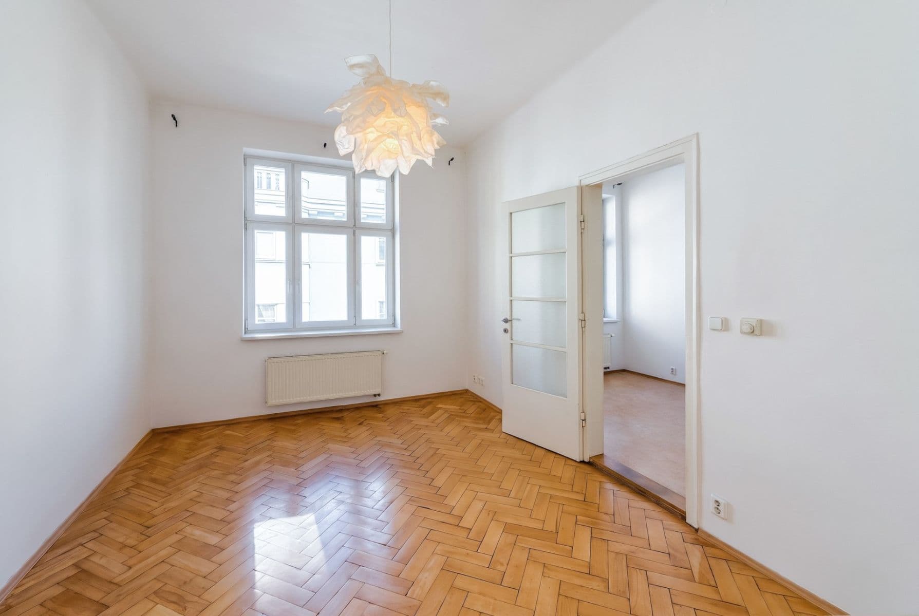 Prodej bytu 1+1 42 m², Primátorská, Praha, Praha Prodej bytu 1+1 42 m², Primátorská, Praha, Praha