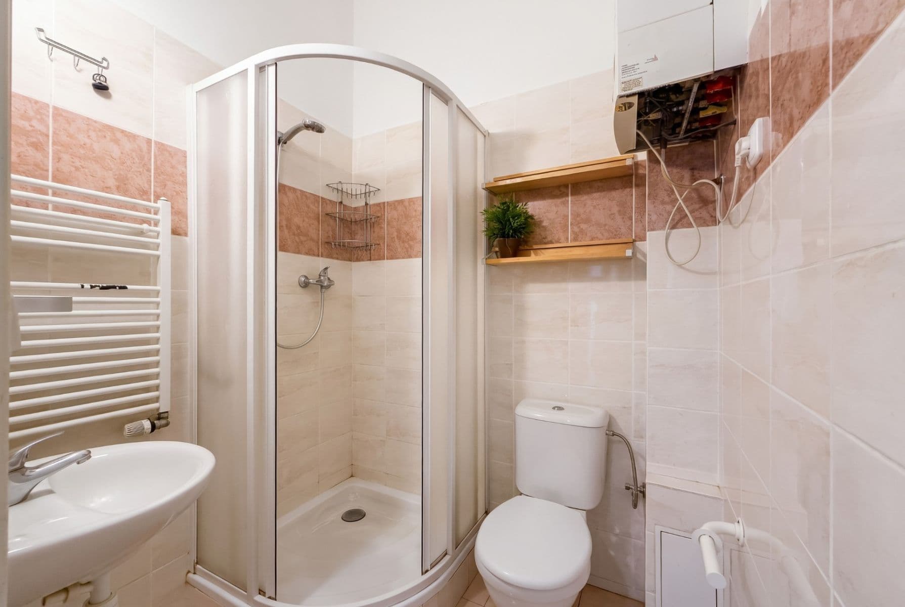 Prodej bytu 1+1 42 m², Primátorská, Praha, Praha Prodej bytu 1+1 42 m², Primátorská, Praha, Praha
