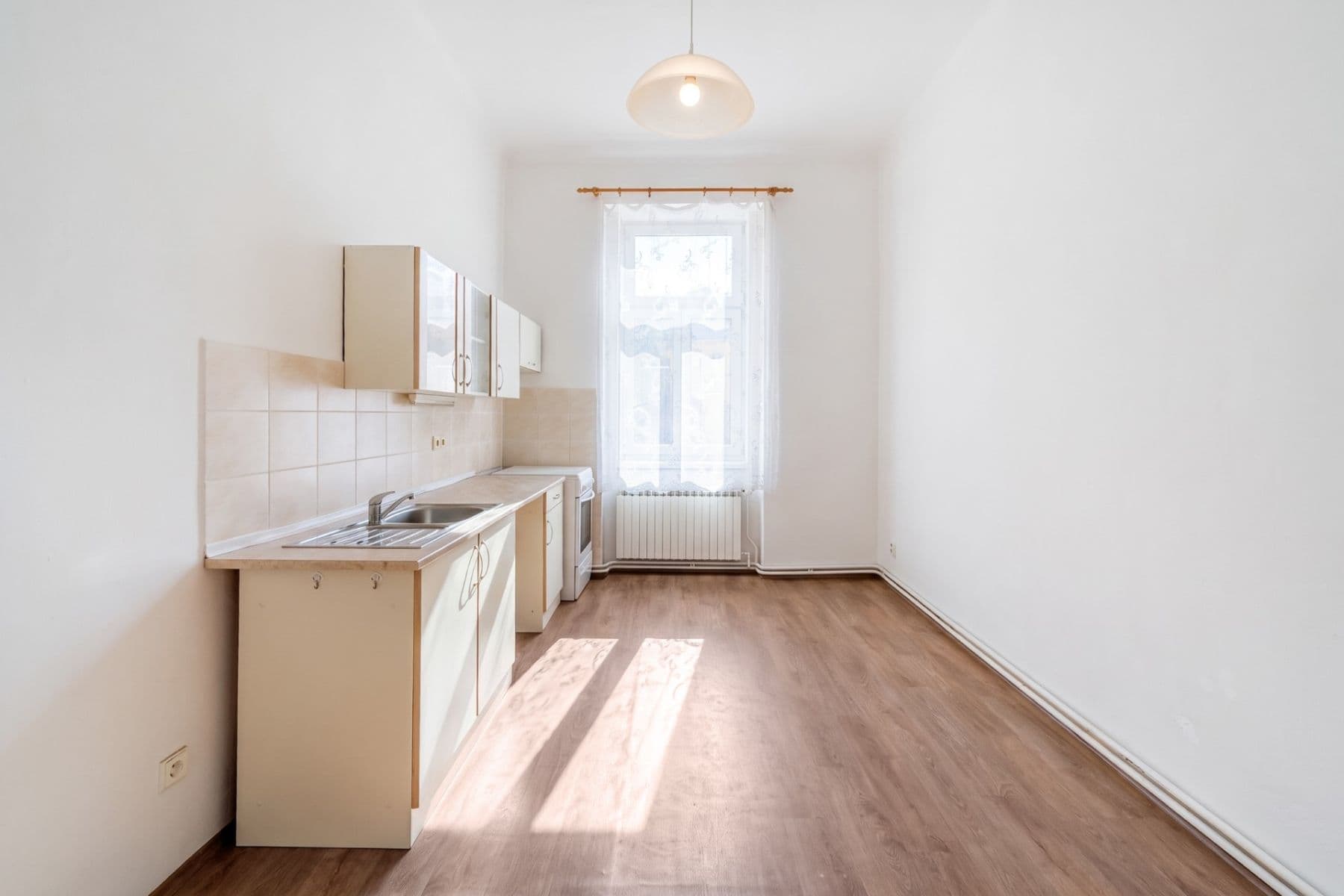 Prodej bytu 1+1 58 m², Primátorská, Praha, Praha Prodej bytu 1+1 58 m², Primátorská, Praha, Praha