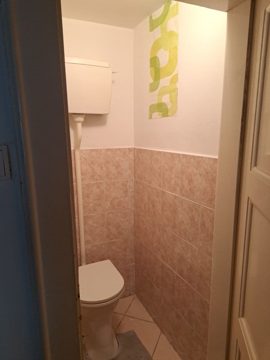 Pronájem bytu 1+1 40 m², Cetyňská, Praha, Praha Pronájem bytu 1+1 40 m², Cetyňská, Praha, Praha