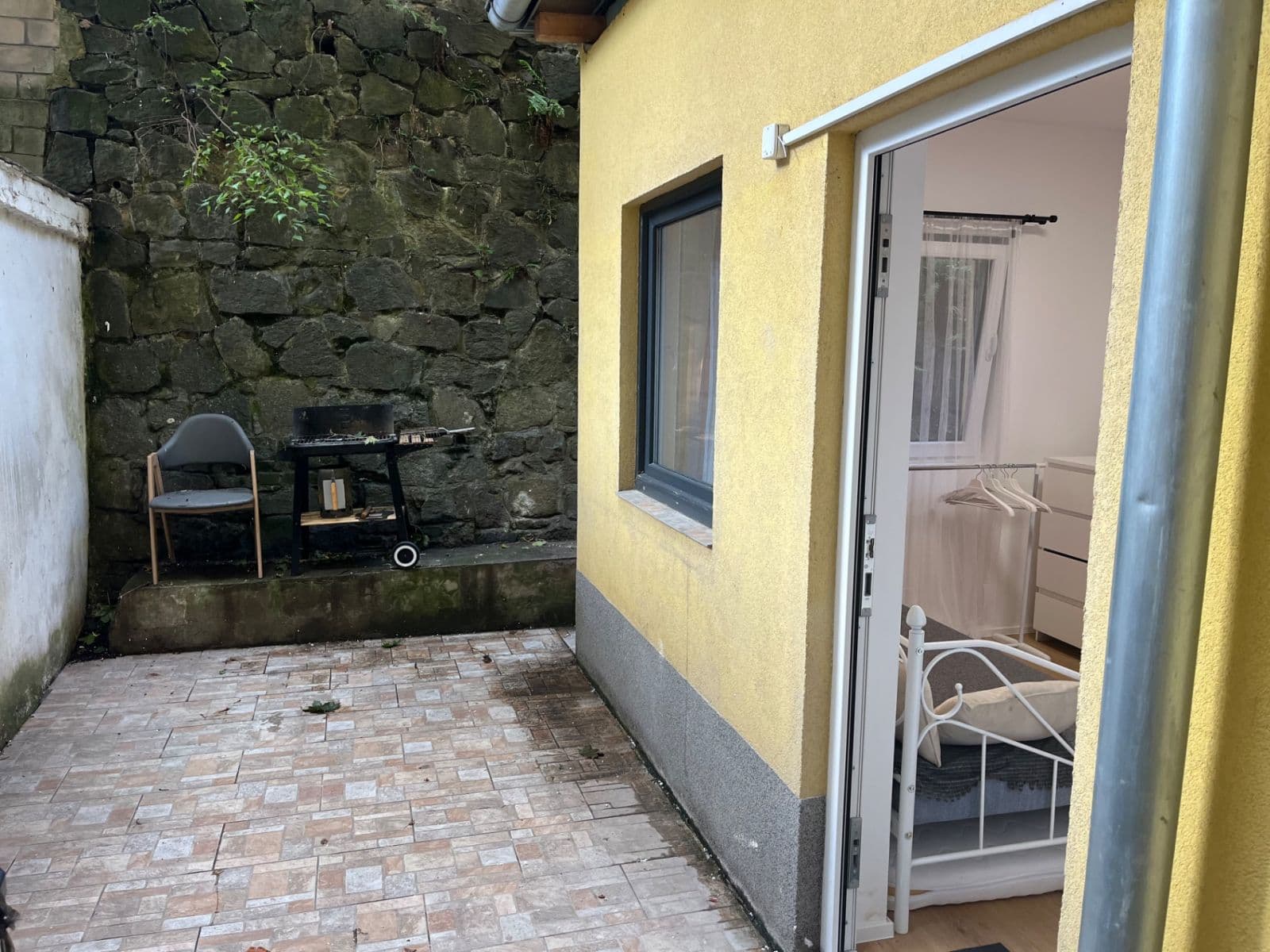 Pronájem bytu 1+kk 15 m², Plzeňská, Praha, Praha Pronájem bytu 1+kk 15 m², Plzeňská, Praha, Praha