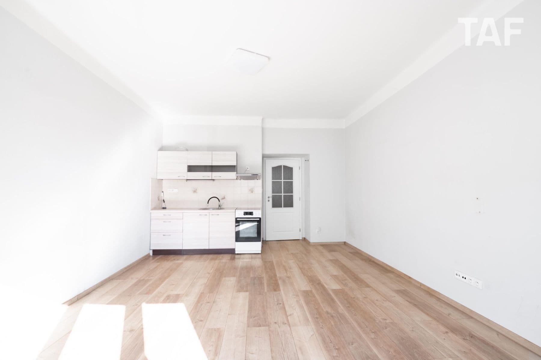 Prodej bytu 1+kk 34 m², Přípotoční, Praha, Praha Prodej bytu 1+kk 34 m², Přípotoční, Praha, Praha