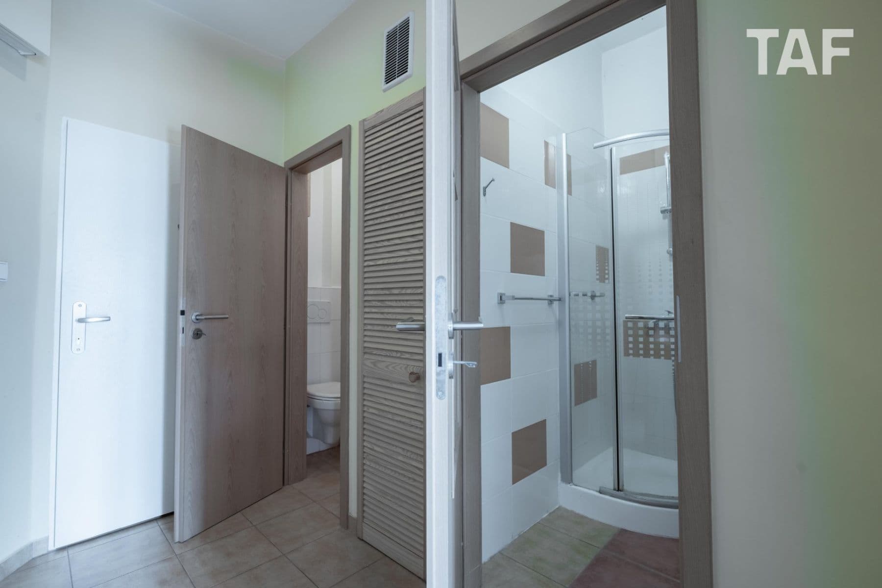 Prodej bytu 1+kk 34 m², Přípotoční, Praha, Praha Prodej bytu 1+kk 34 m², Přípotoční, Praha, Praha