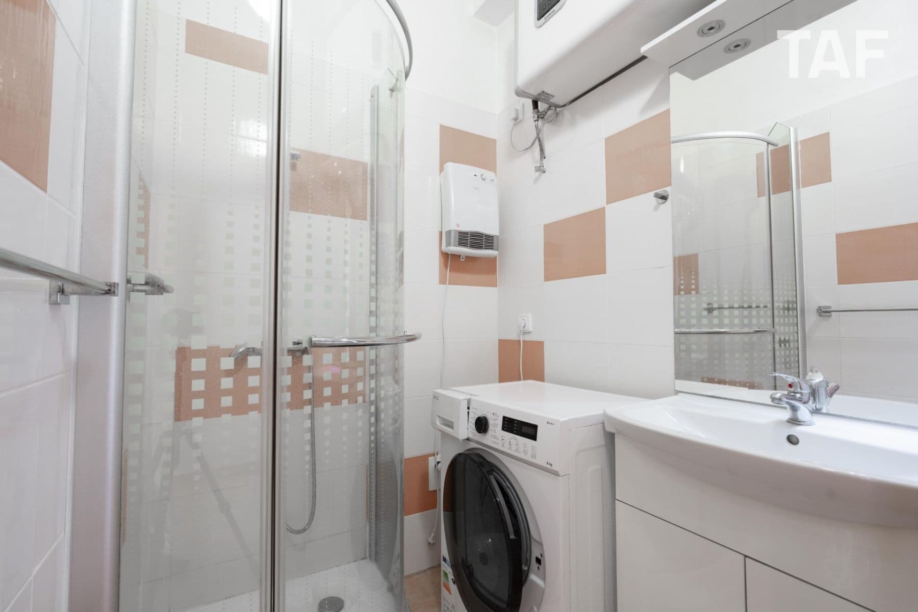 Prodej bytu 1+kk 34 m², Přípotoční, Praha, Praha Prodej bytu 1+kk 34 m², Přípotoční, Praha, Praha