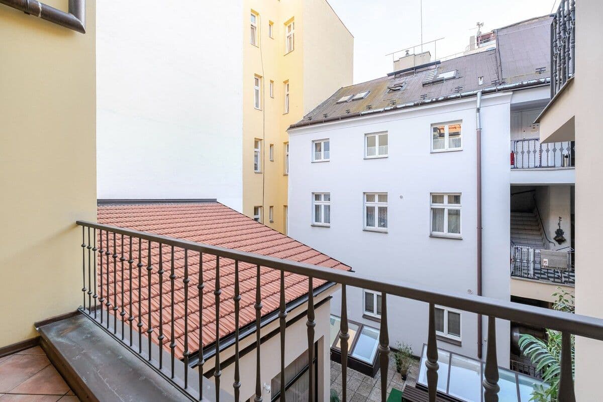Pronájem bytu 25 m², Prvního pluku, Praha, Praha Pronájem bytu 25 m², Prvního pluku, Praha, Praha